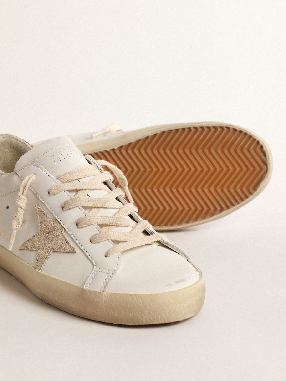 Super-Star with a suede star and peach-pink glitter heel tab - 4