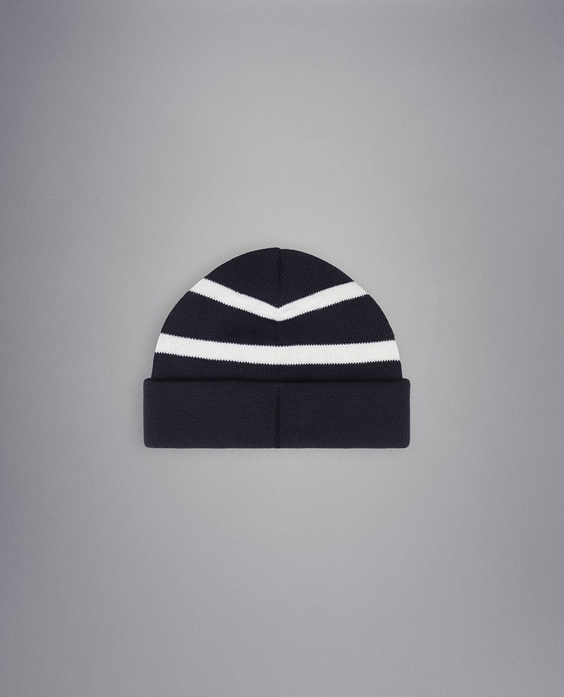 Paul & Shark Wool beanie with iconic badge outlook