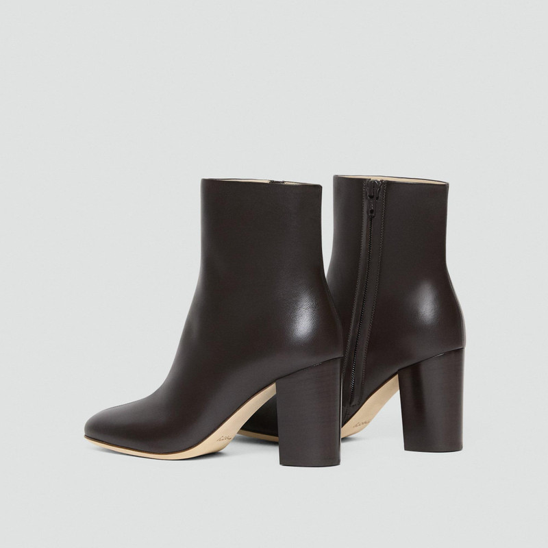 Ankle Boot in Smooth Leather 4