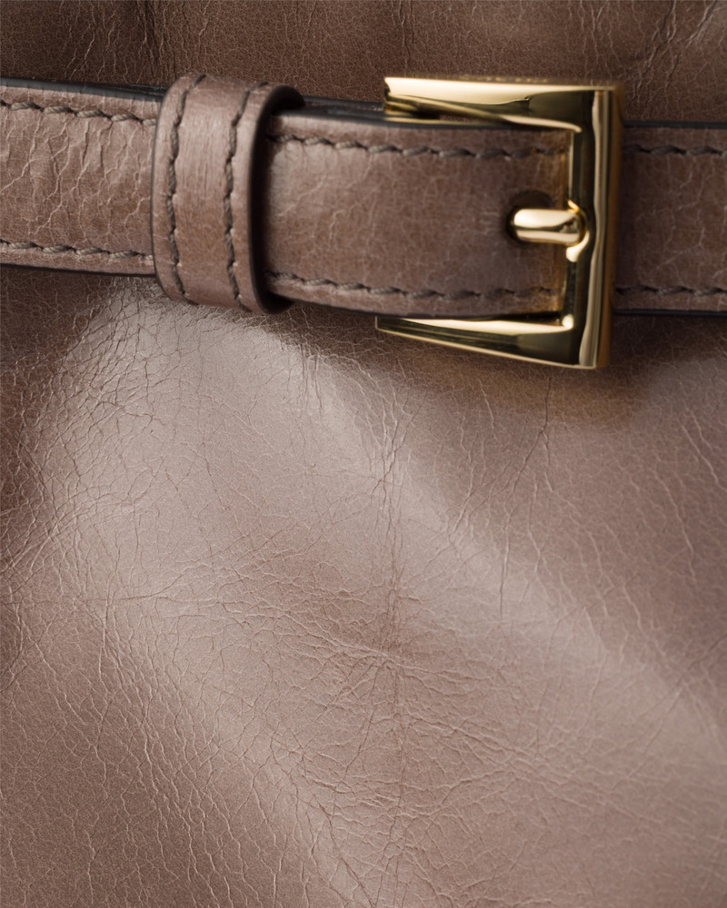 Prada Bonnie extra-large leather handbag 6