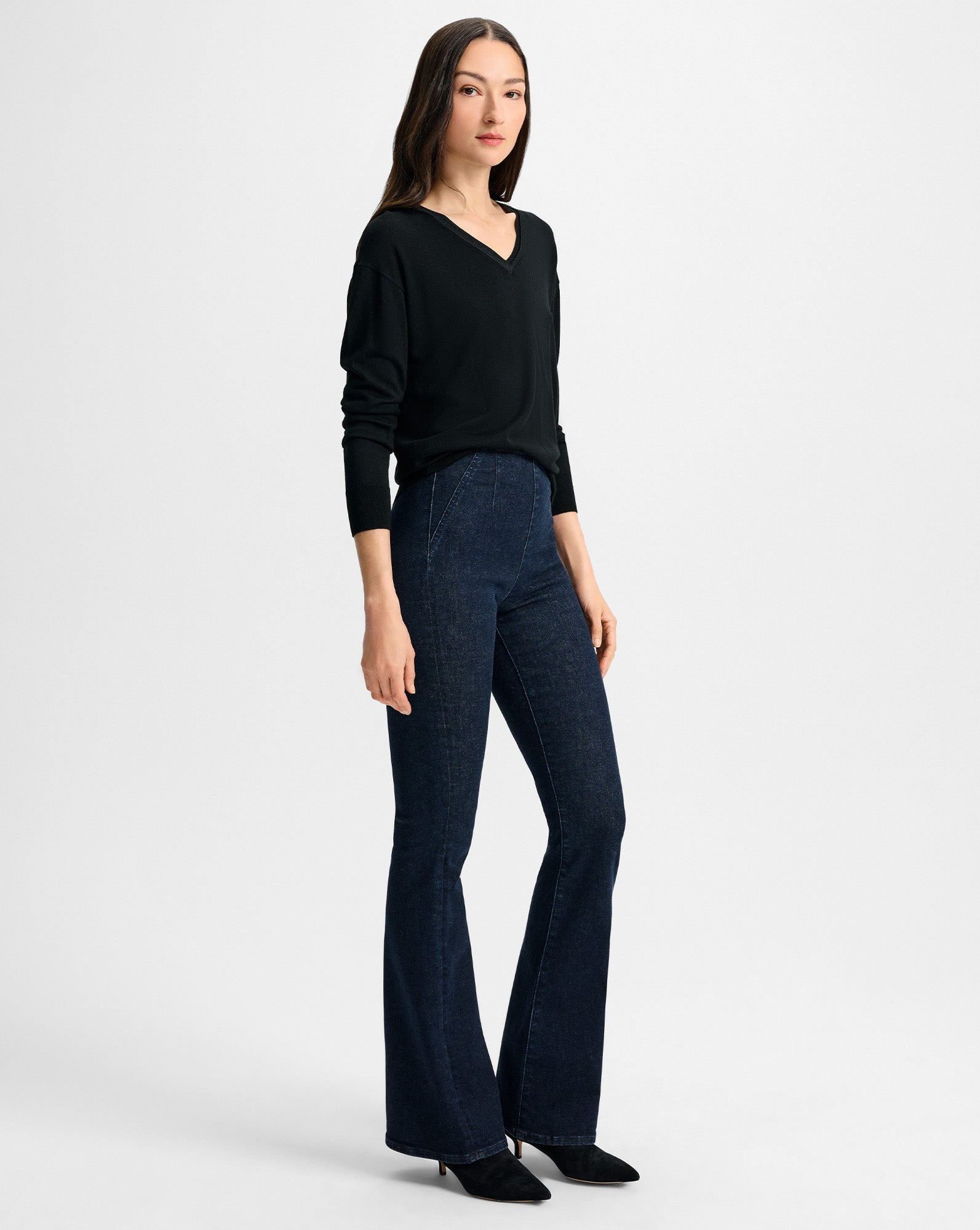 BEVERLY OFF-DUTY SKINNY-FLARE JEAN - 5