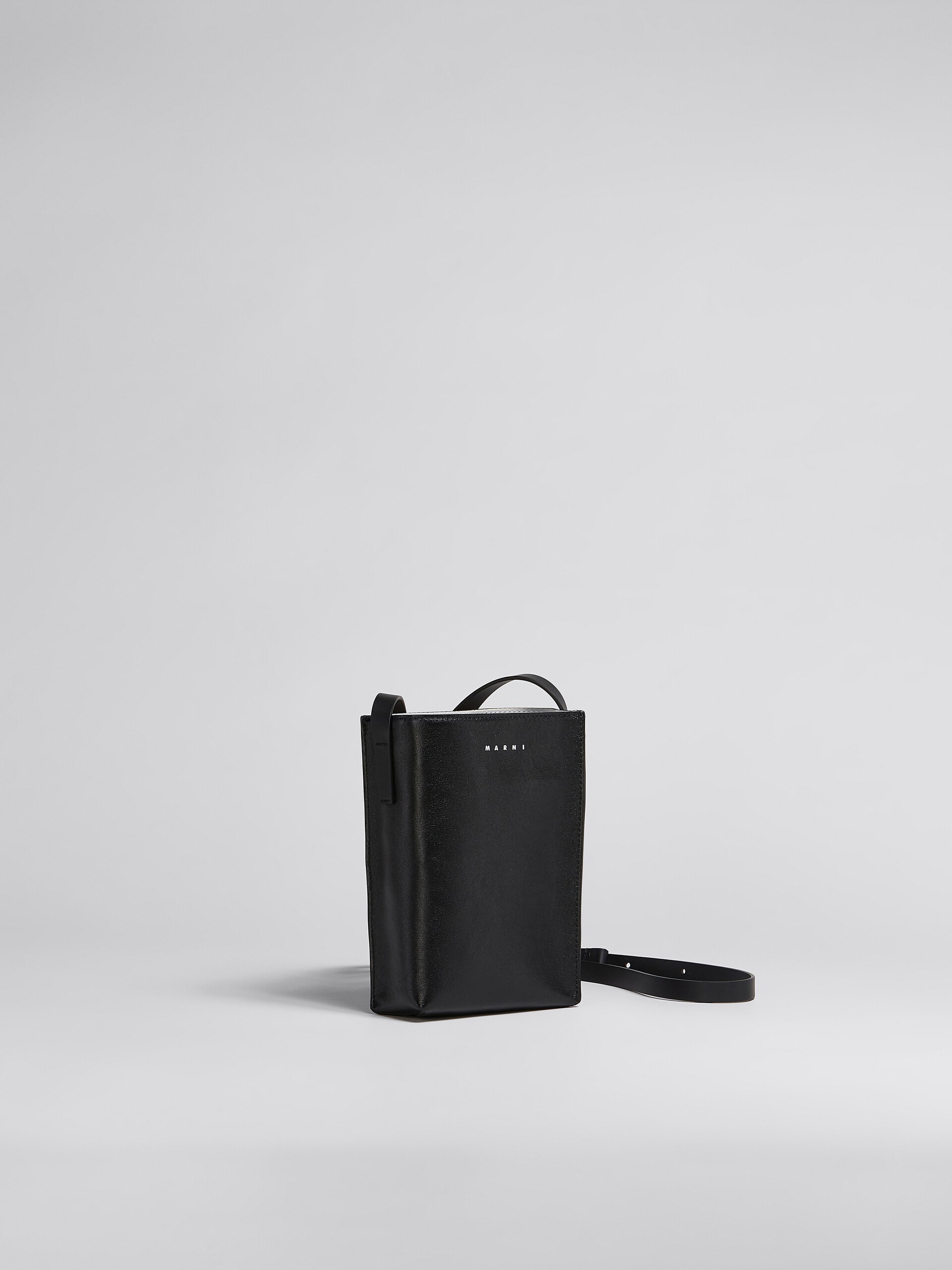 MUSEO SOFT SMALL BAG IN BLACK AND RED LEATHER - 6