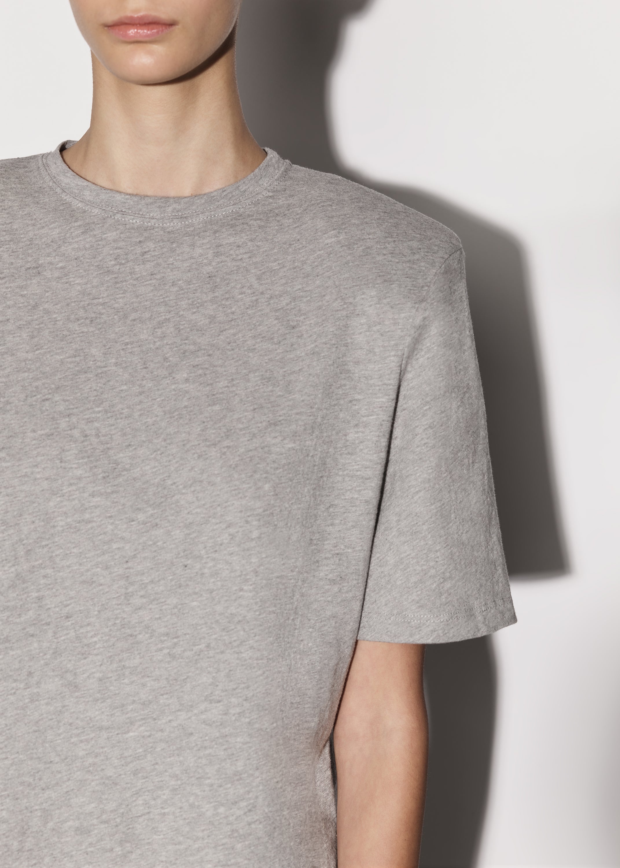 STRONG SHOULDER TEE - 6