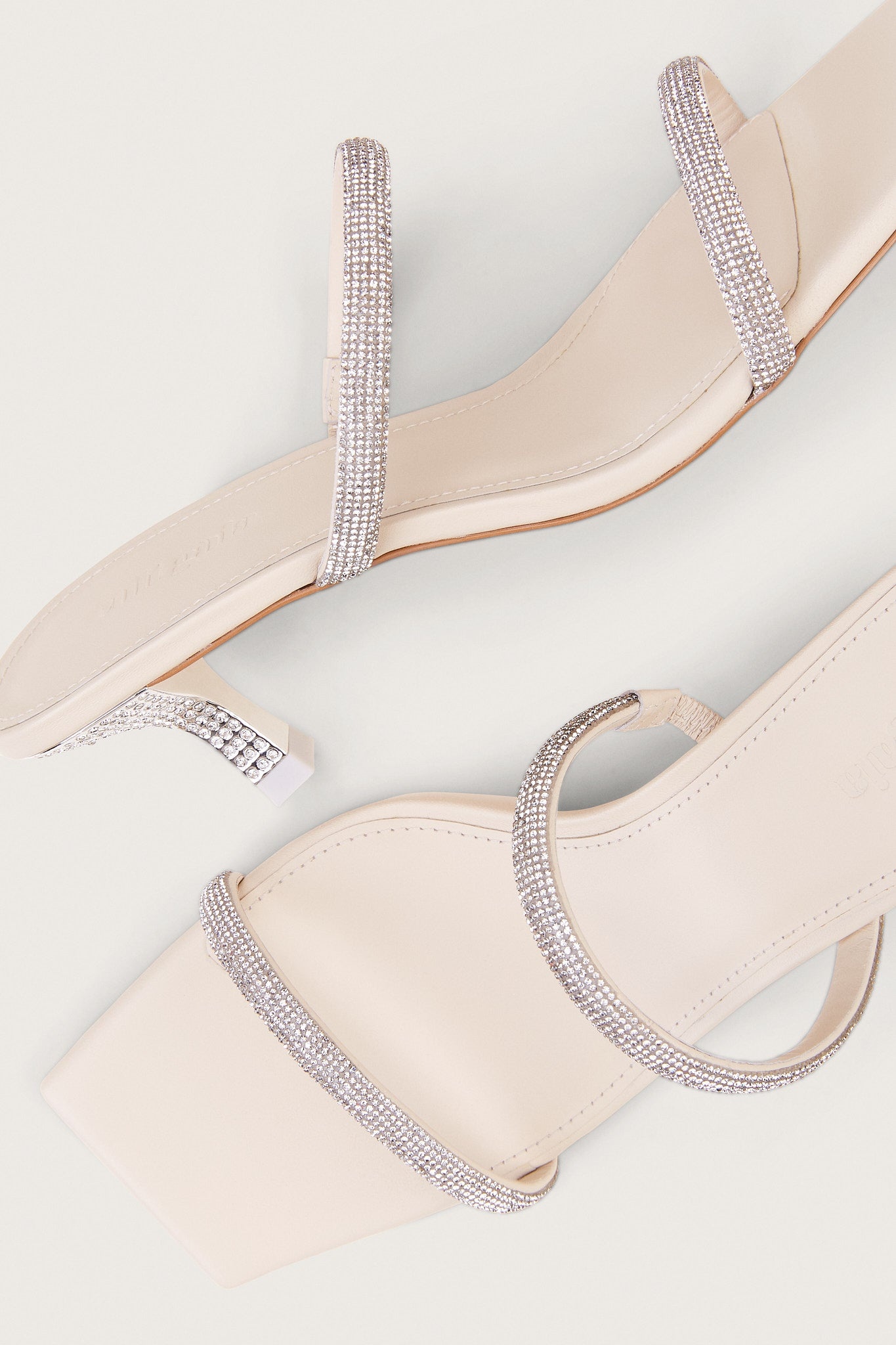 NAMI SANDAL - 4