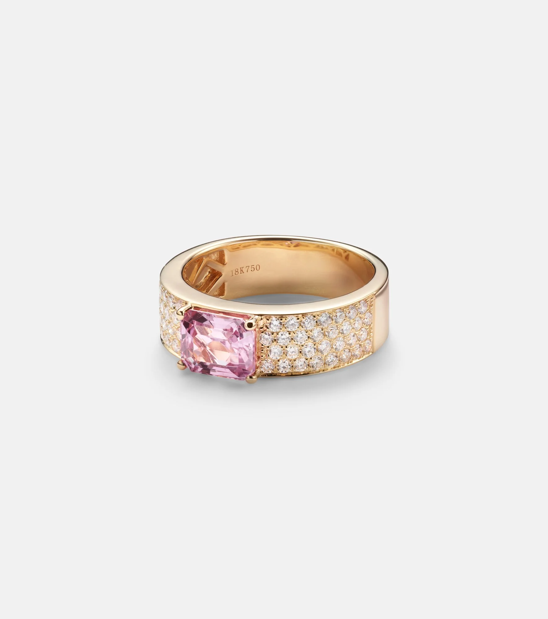 18kt gold ring with sapphire and diamonds - 1
