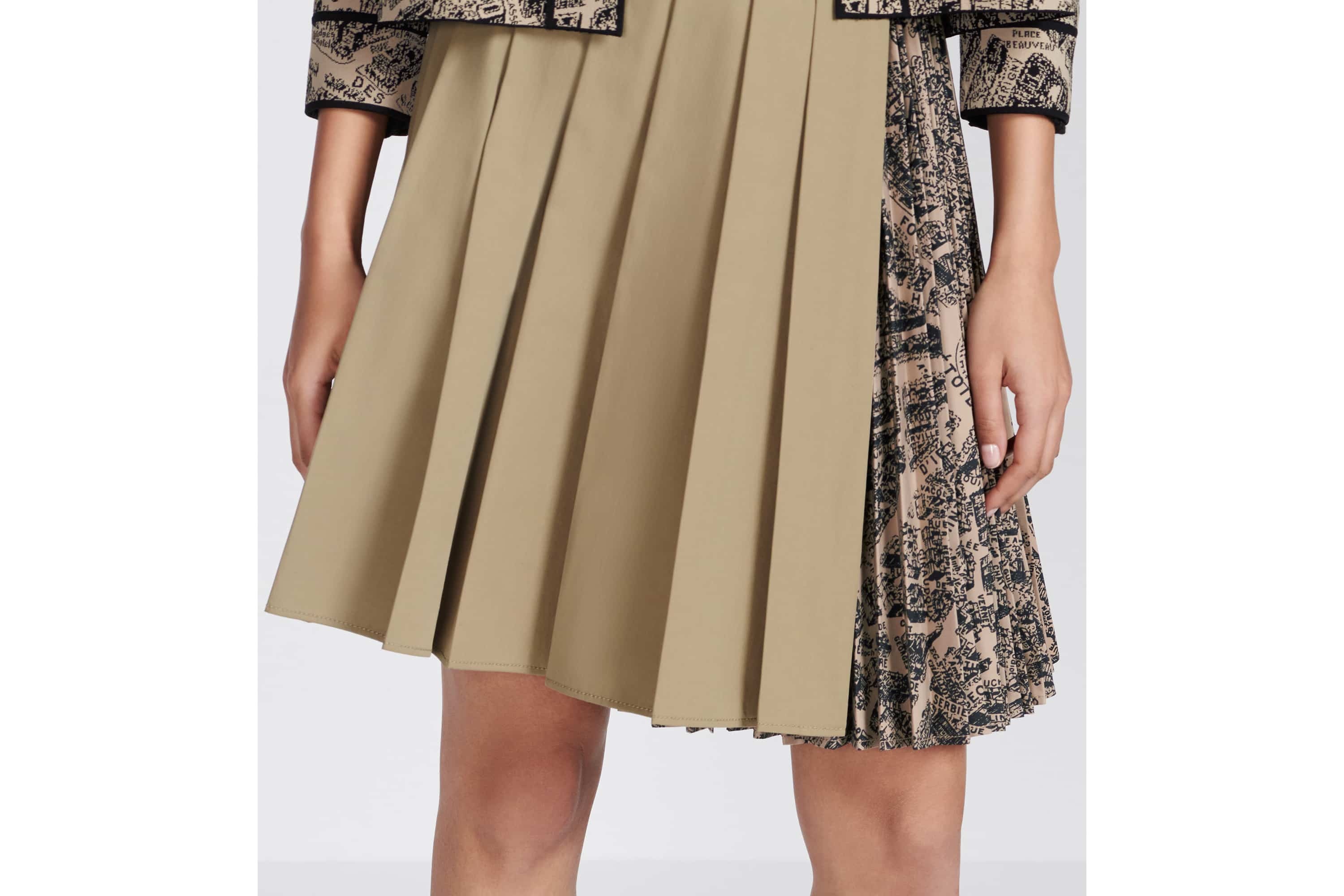 Pleated Miniskirt - 7