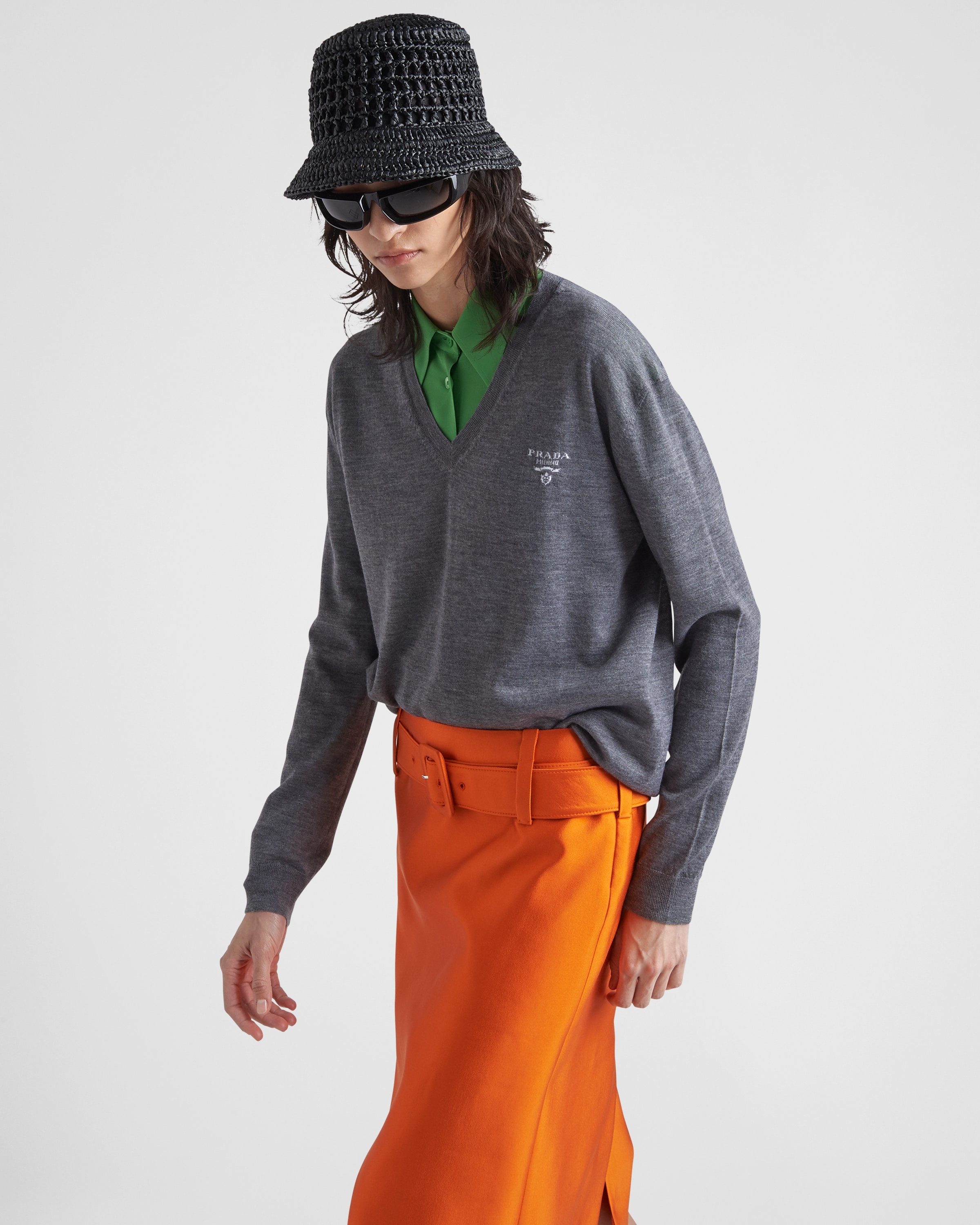 Cashmere V-neck sweater - 3