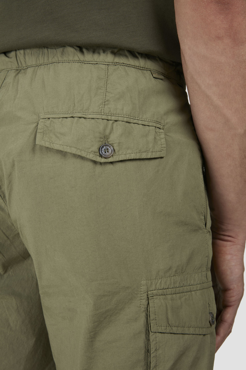 CARGO BERMUDA IN ULTRALIGHT POPLIN COTTON 4