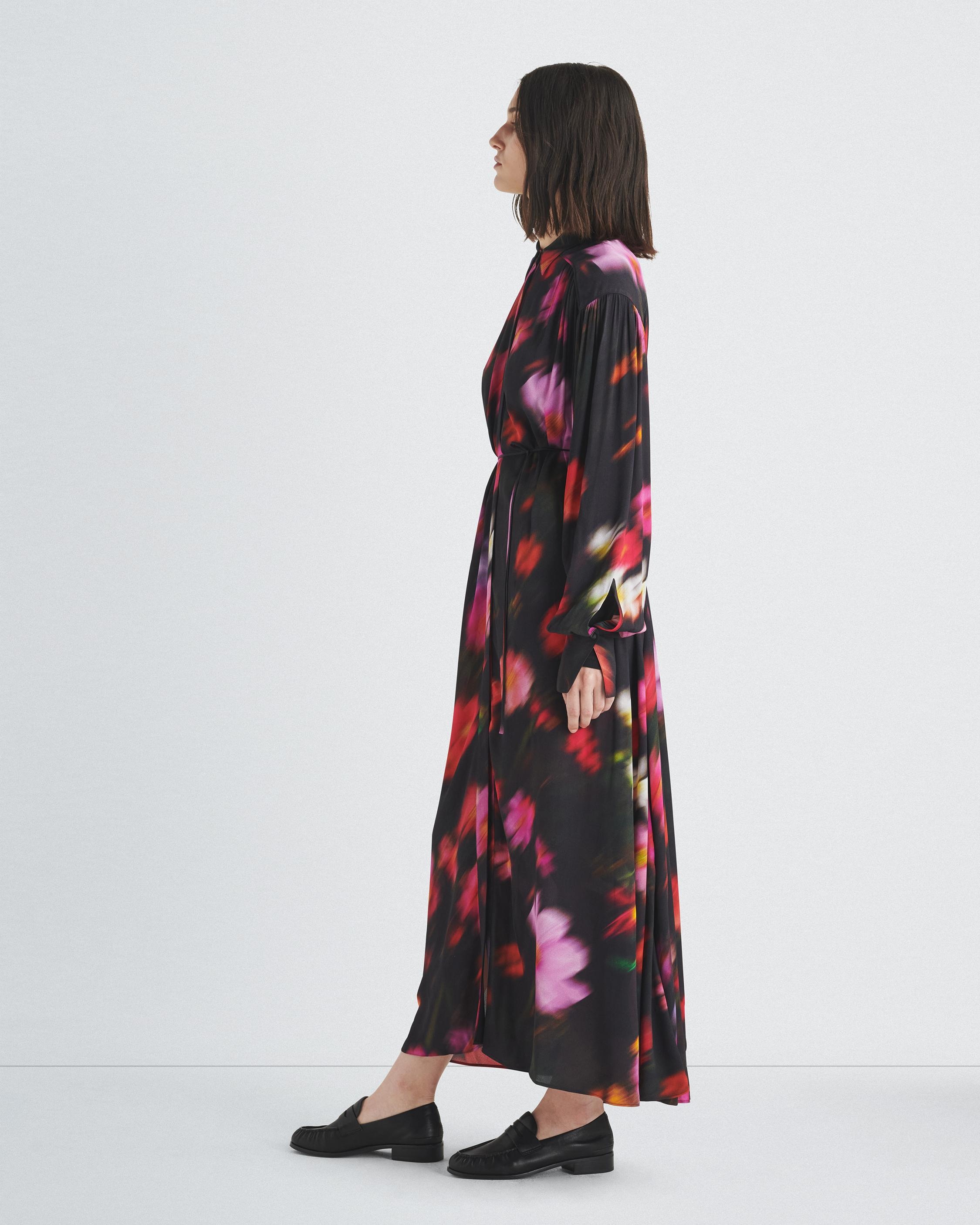 Aubrey Floral Crepe Dress
Maxi - 4