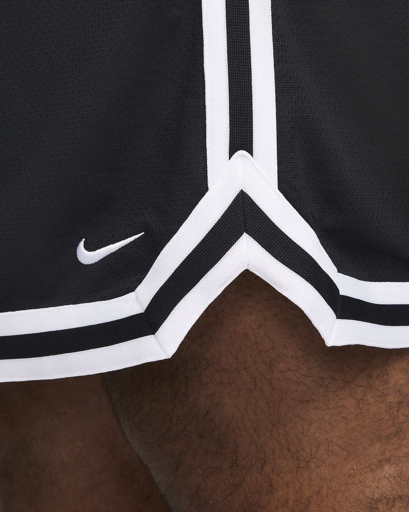 Nike DNA Men's Dri-FIT 6" Basketball Shorts - 15