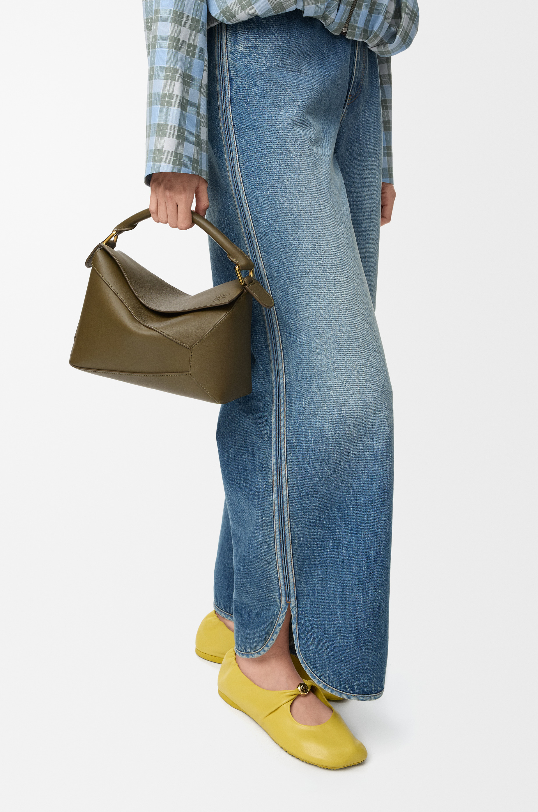 Small Puzzle bag in classic calfskin - 3