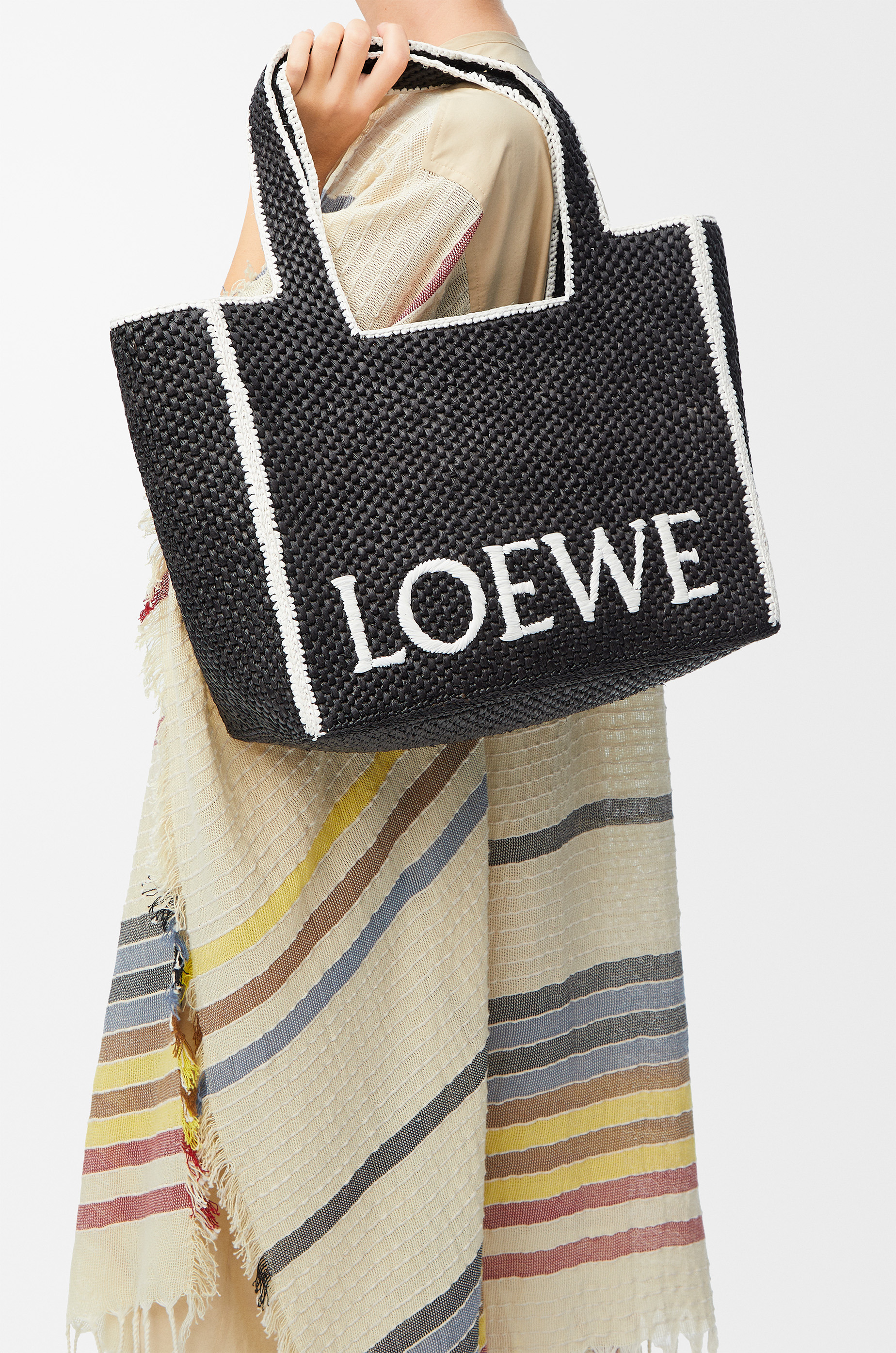 Large LOEWE Font Tote in raffia - 3