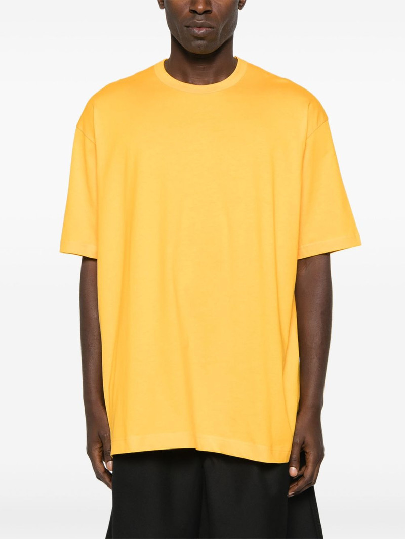 round-neck T-shirt 3