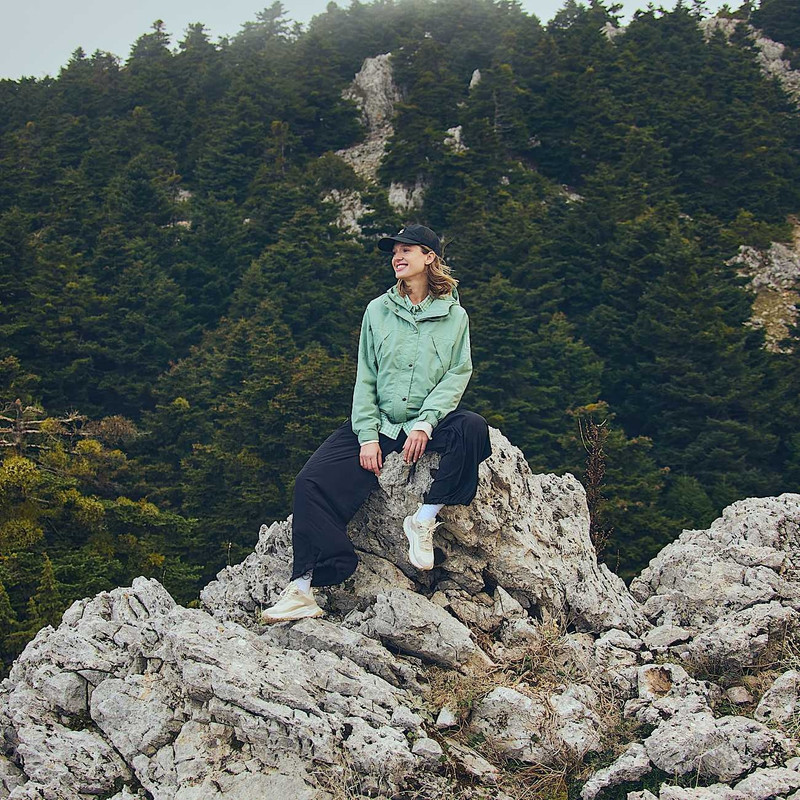 Women's Winnick Archive Waterproof Shell Jacket 3