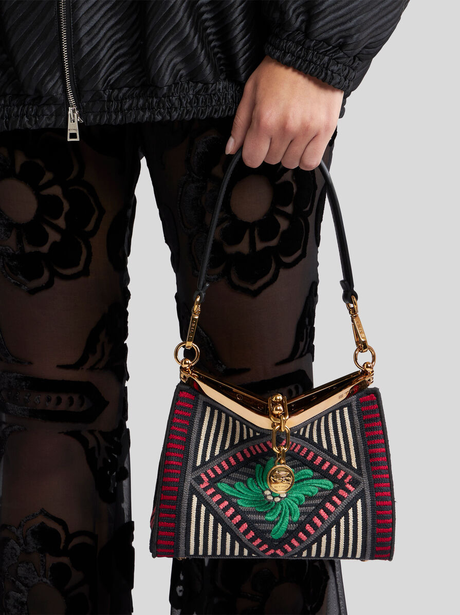 SMALL VELA BAG WITH FLORAL EMBROIDERY - 2
