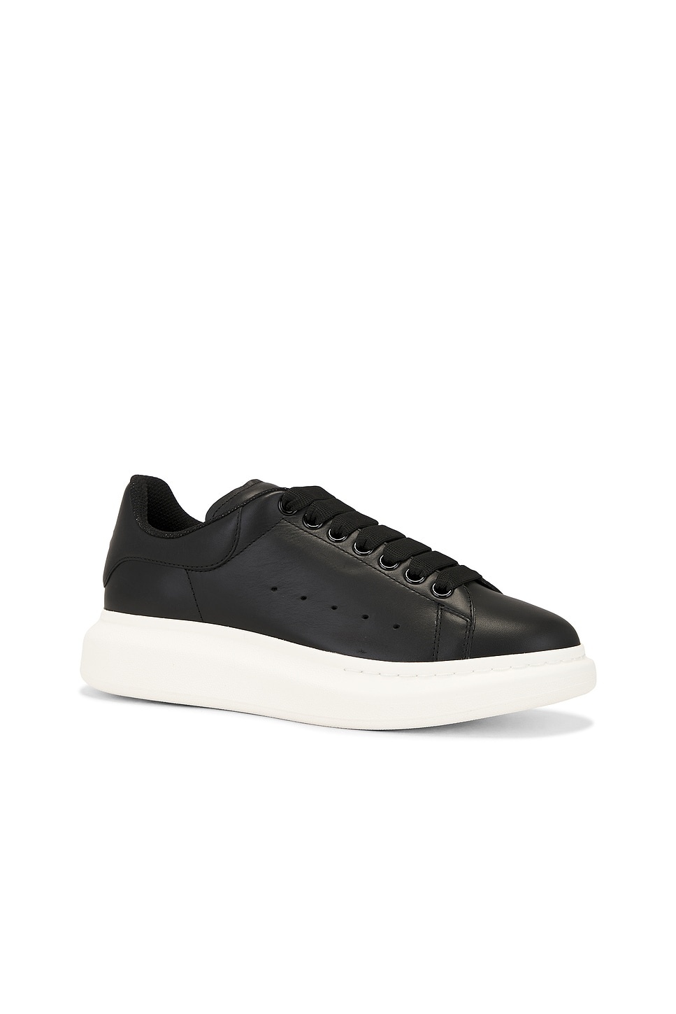 Oversized Sneaker - 2