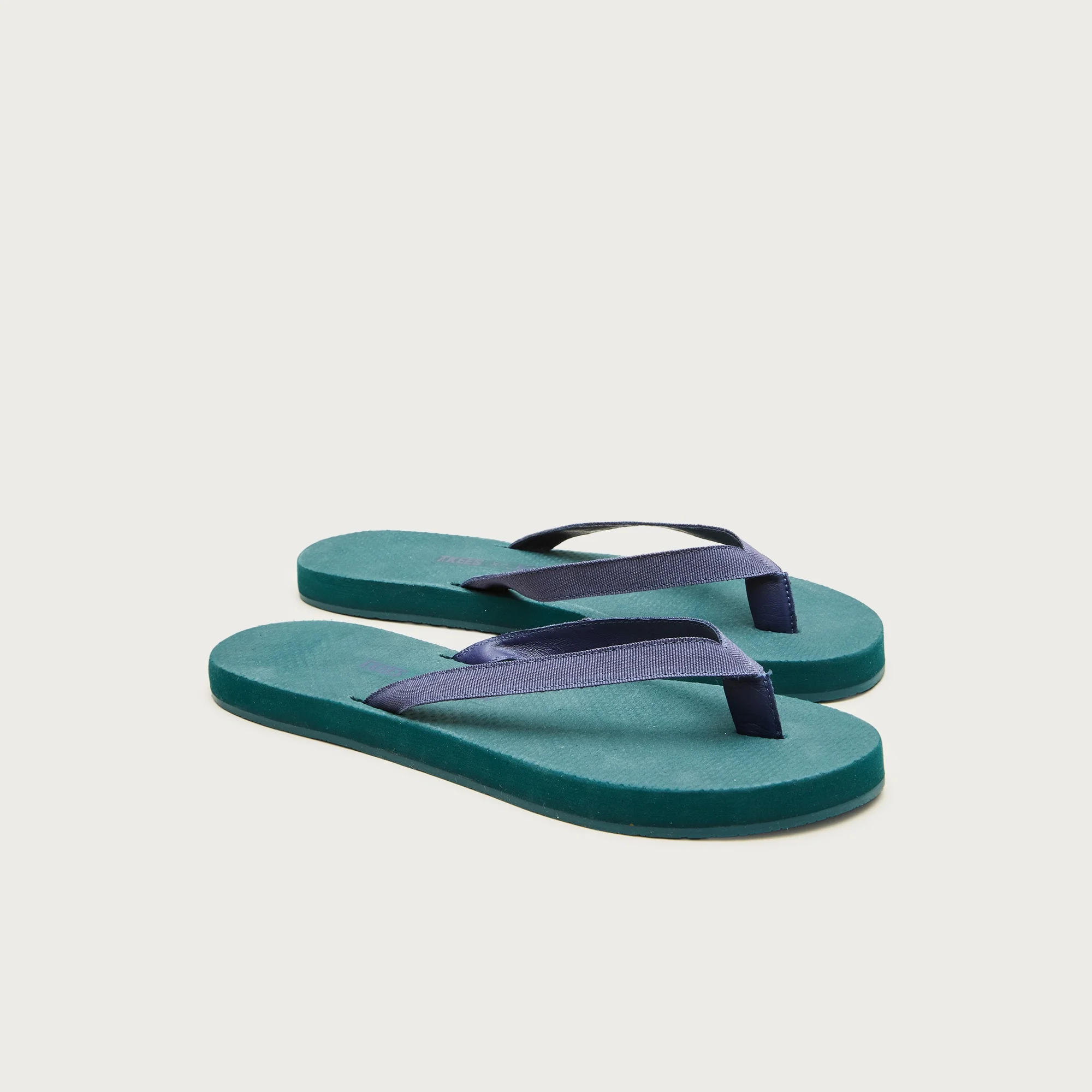 Limited-edition TKEES X J.Crew thong sandals - 1