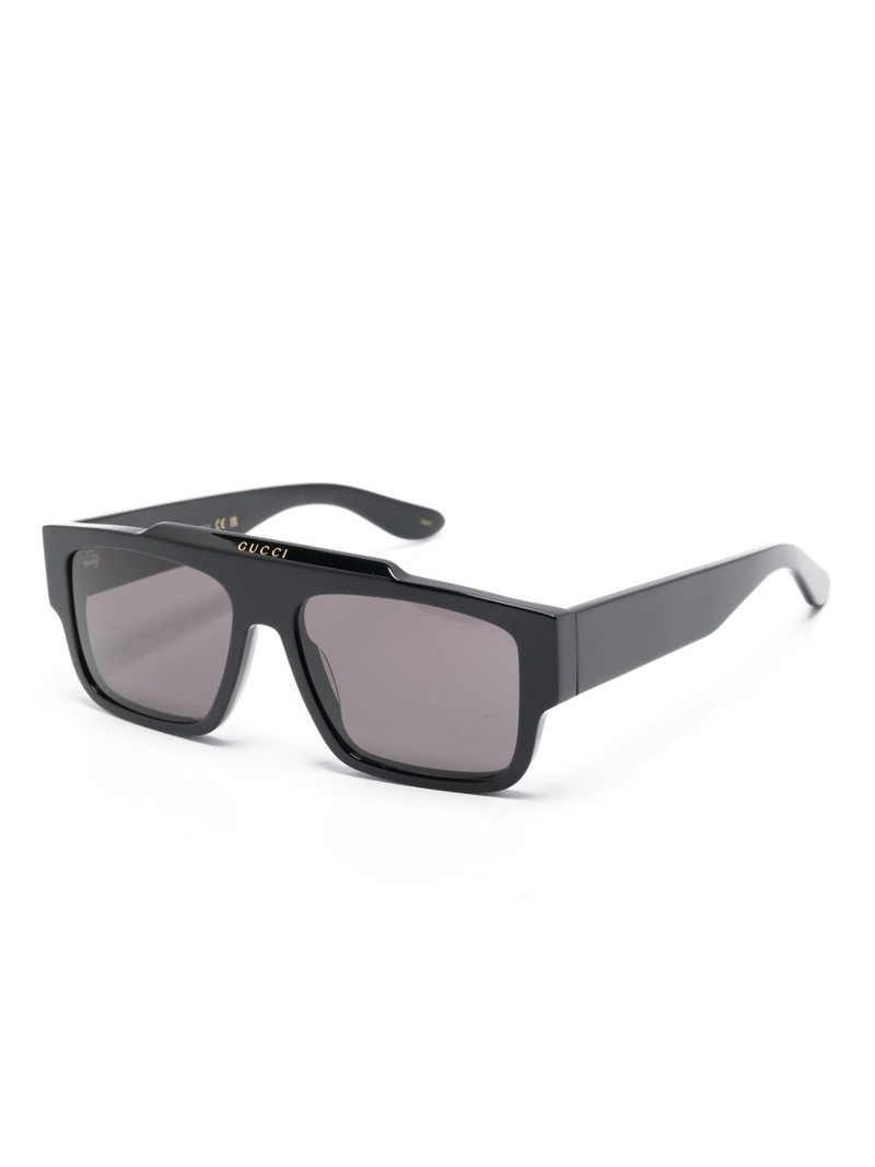 GUCCI logo-engraved sunglasses outlook