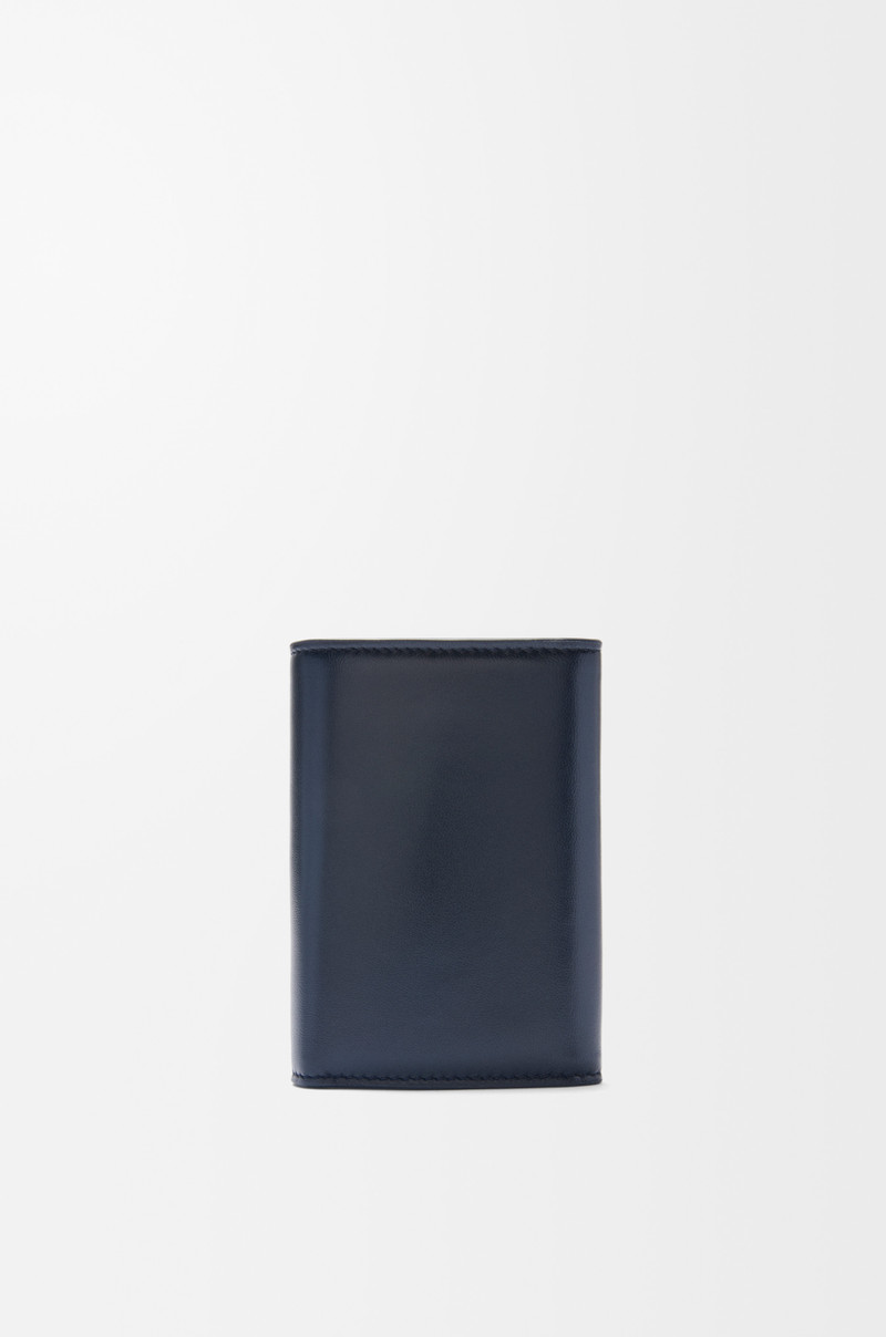 Puffer Anagram small vertical wallet in shiny nappa calfskin 4