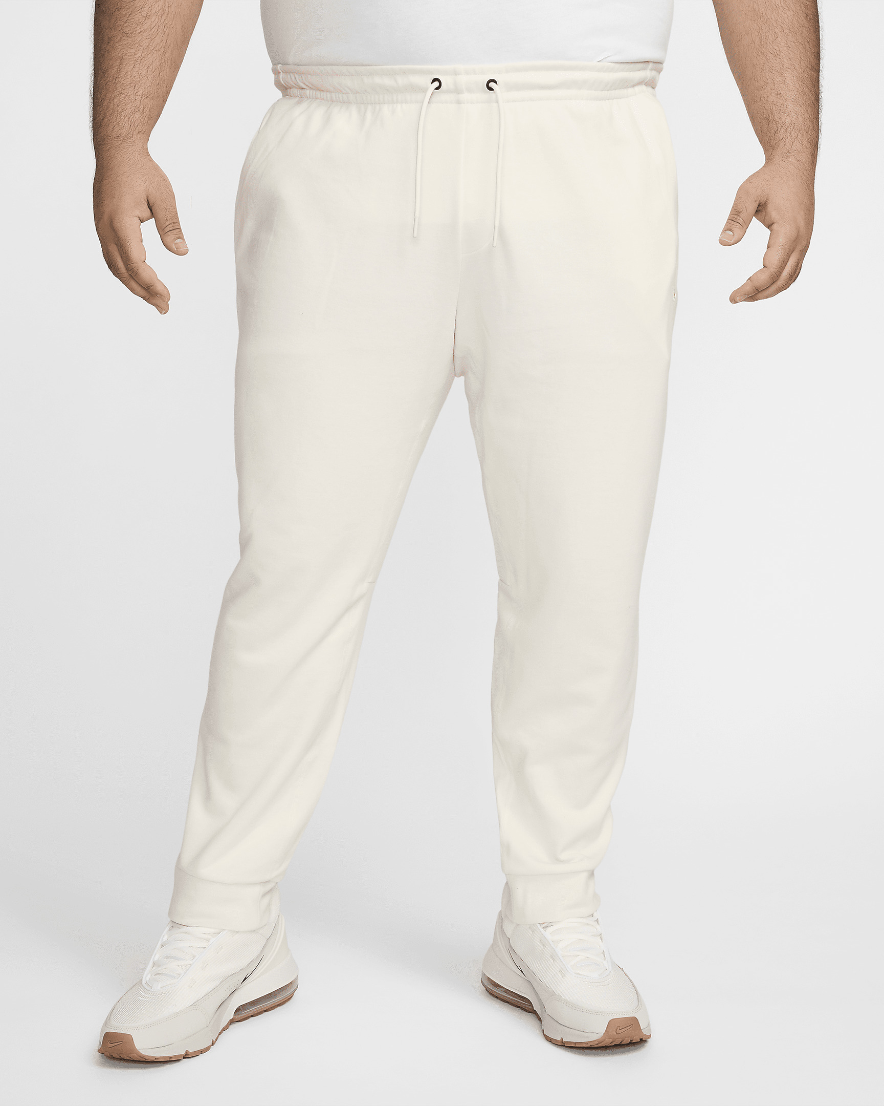 Nike Primary Men's Dri-FIT UV Versatile Joggers - 8