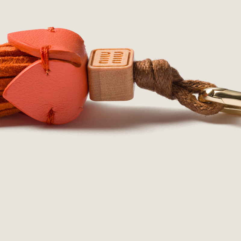 Leather micro trick 3