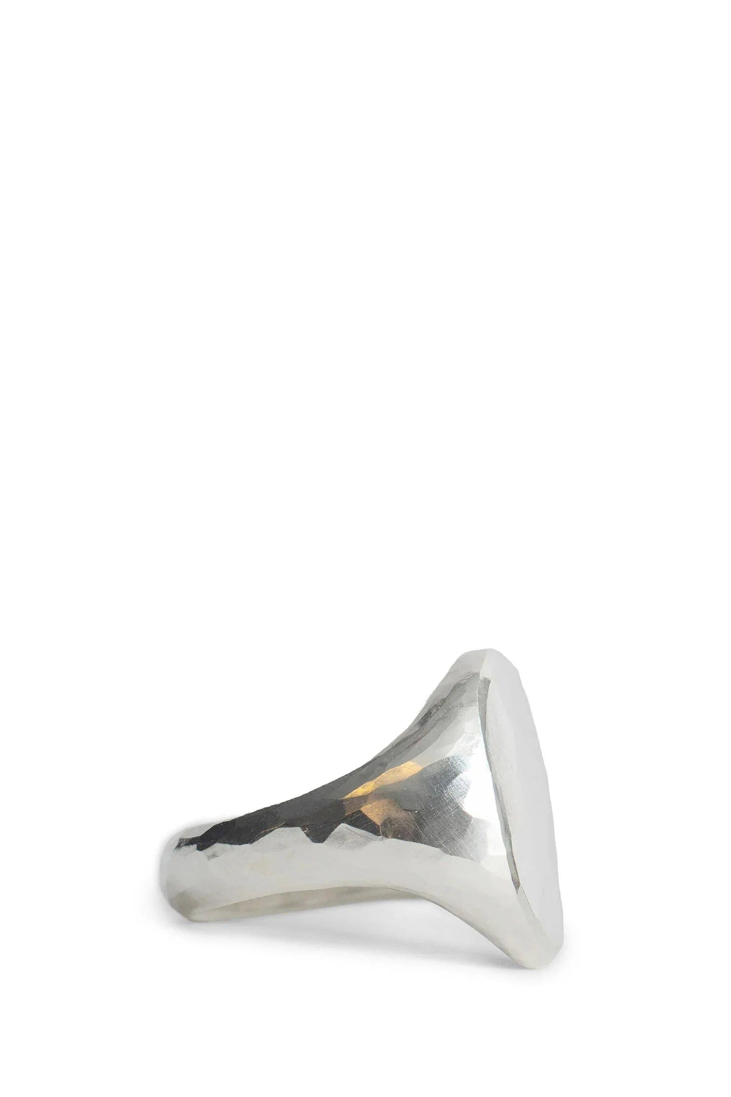R-Hammered-Oval-Signet-Ring - 2