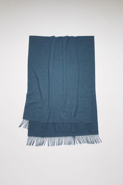 Acne Studios Oversized scarf dusty blue melange outlook