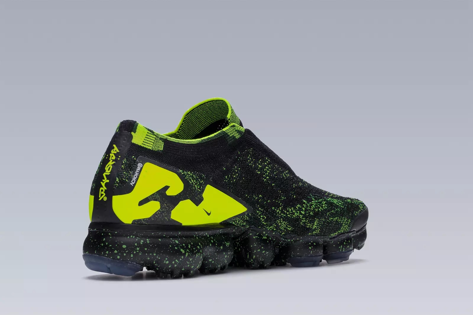 AVM-007 Nike® Air VaporMax Flyknit Moc 2  / Acronym® Black / Volt / Black - 4