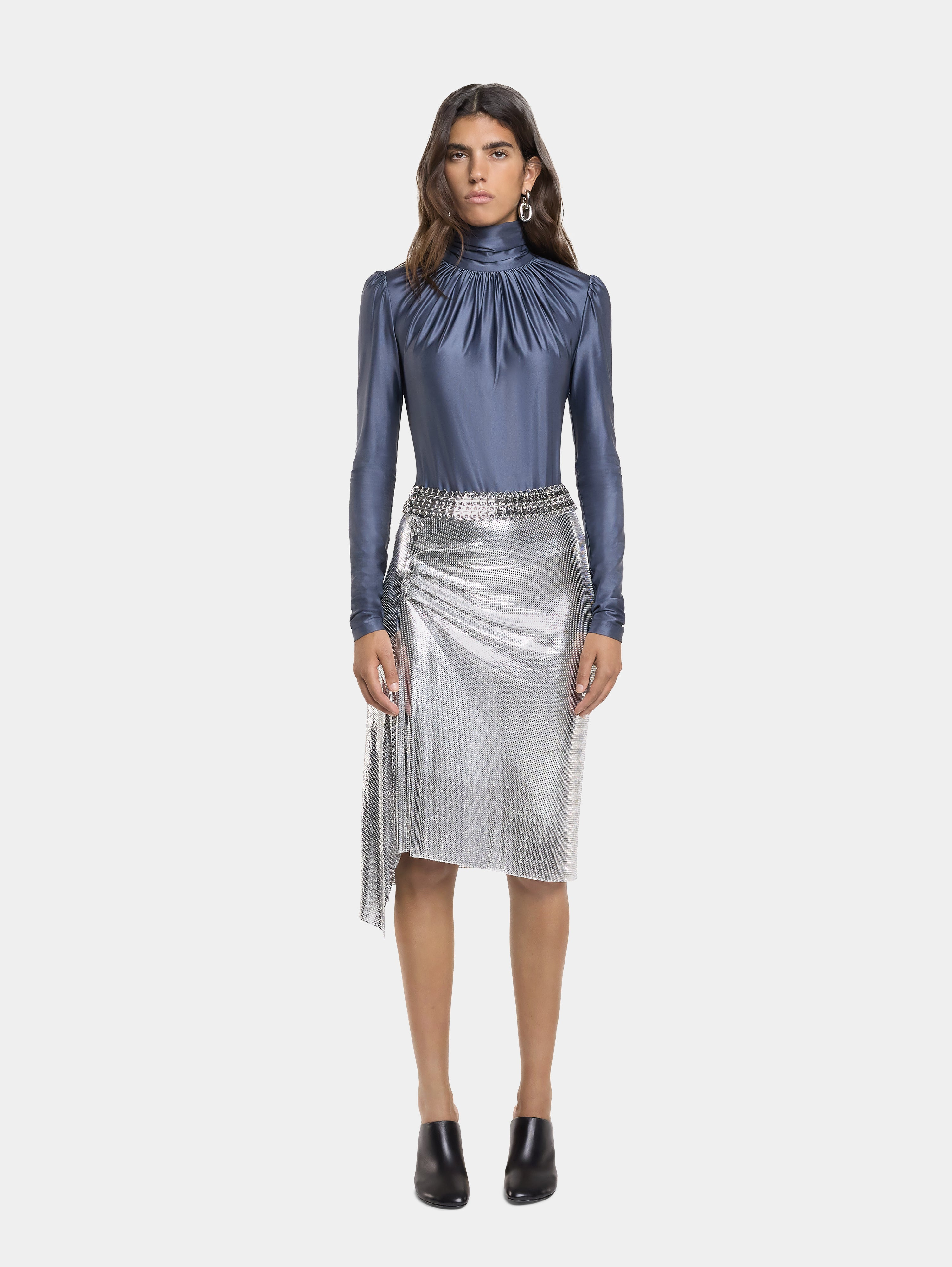SILVER DRAPED SKIRT IN CHAINMAIL - 3