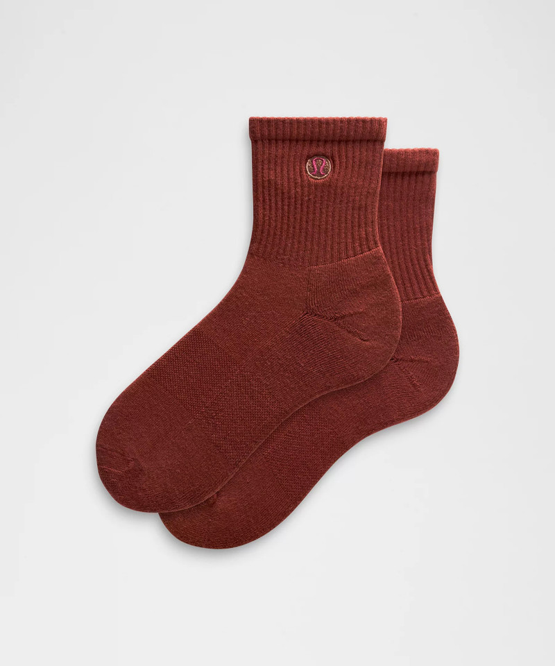 Unisex Daily Essential Quarter Socks 1