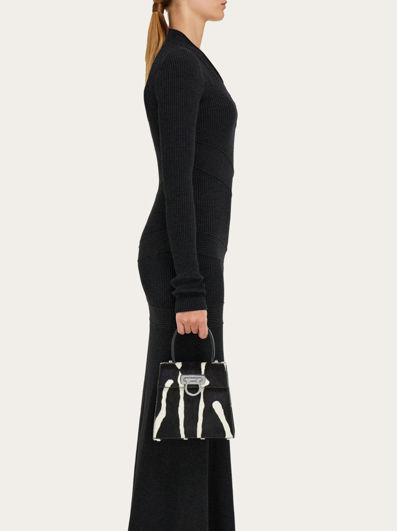 FERRAGAMO Iconic Top Handle (S) outlook