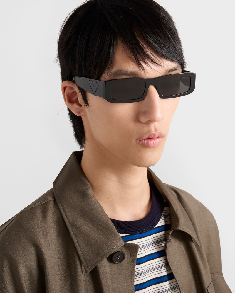 Sunglasses with triangle logo 6