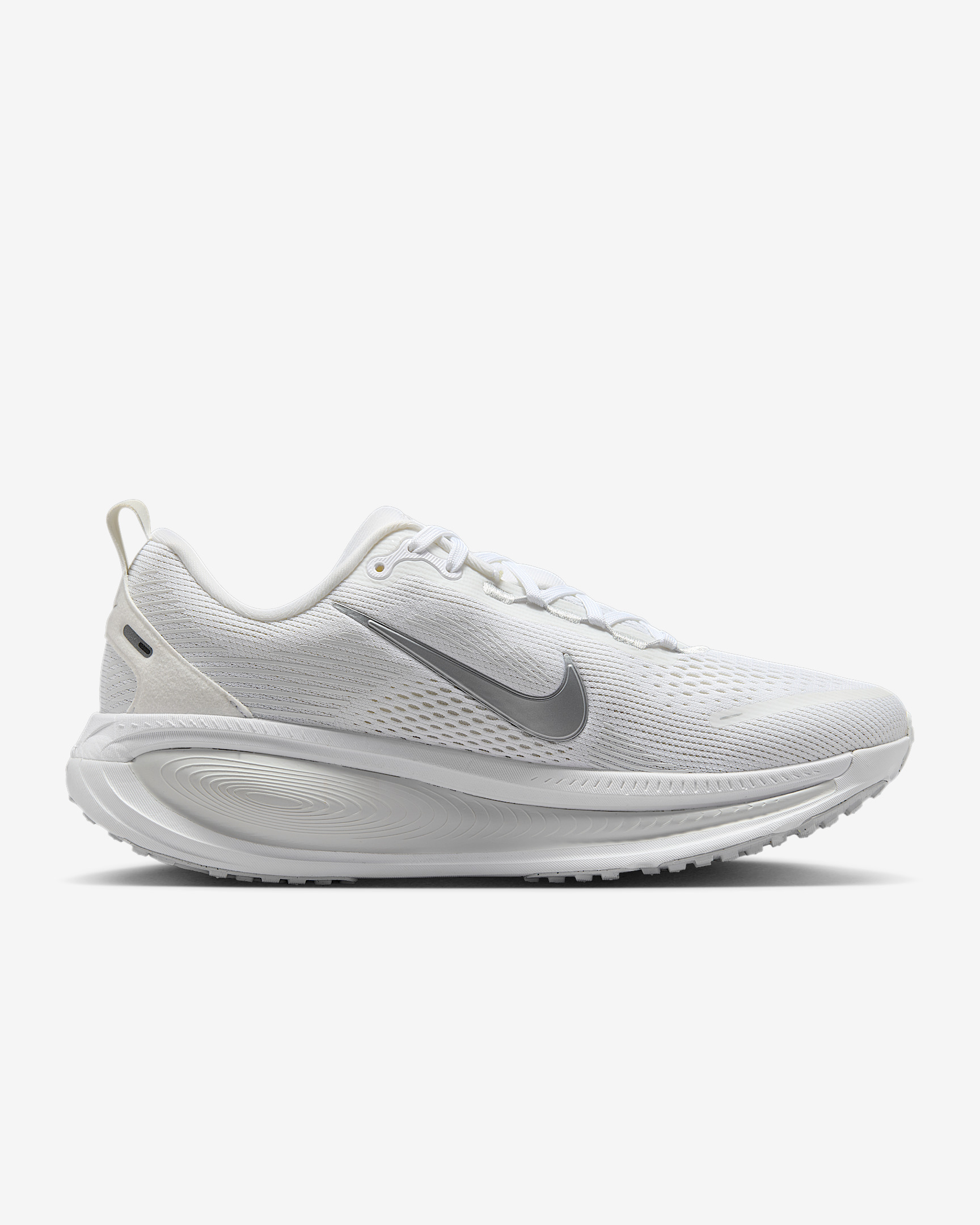 Nike Vomero 18 Women's Road Running Shoes - 3
