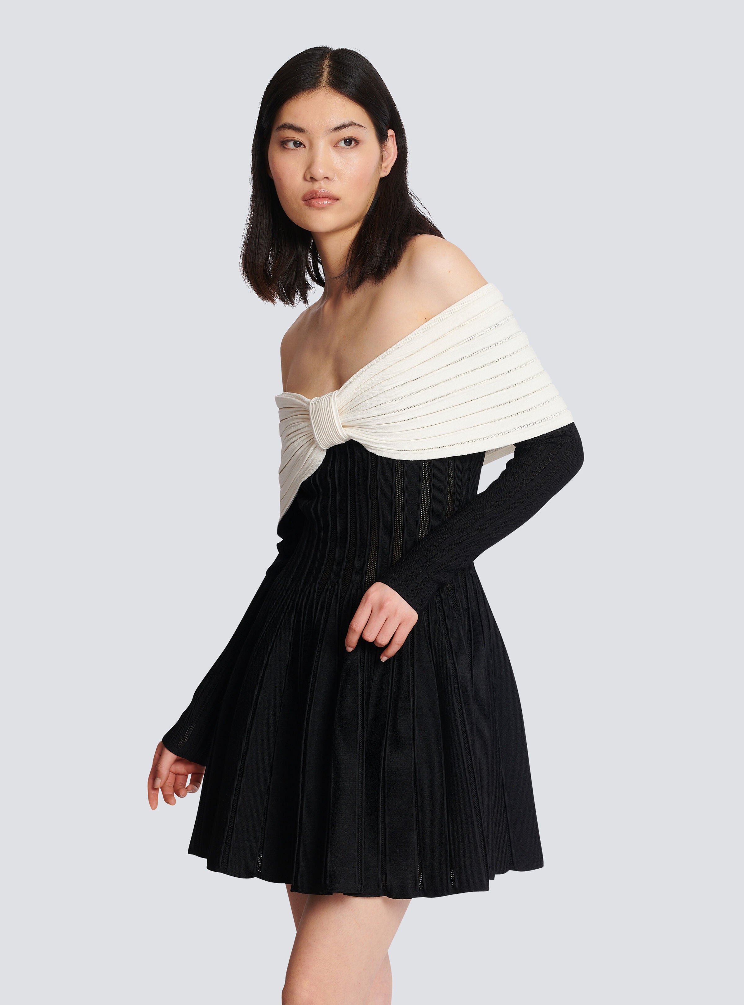 Off-the-shoulder skater dress in a textured knit - 7