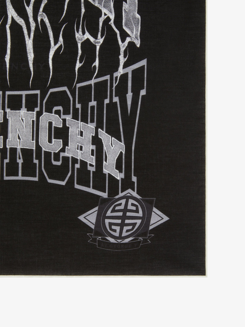 Givenchy BANDANA SCARF IN PRINTED COTTON outlook