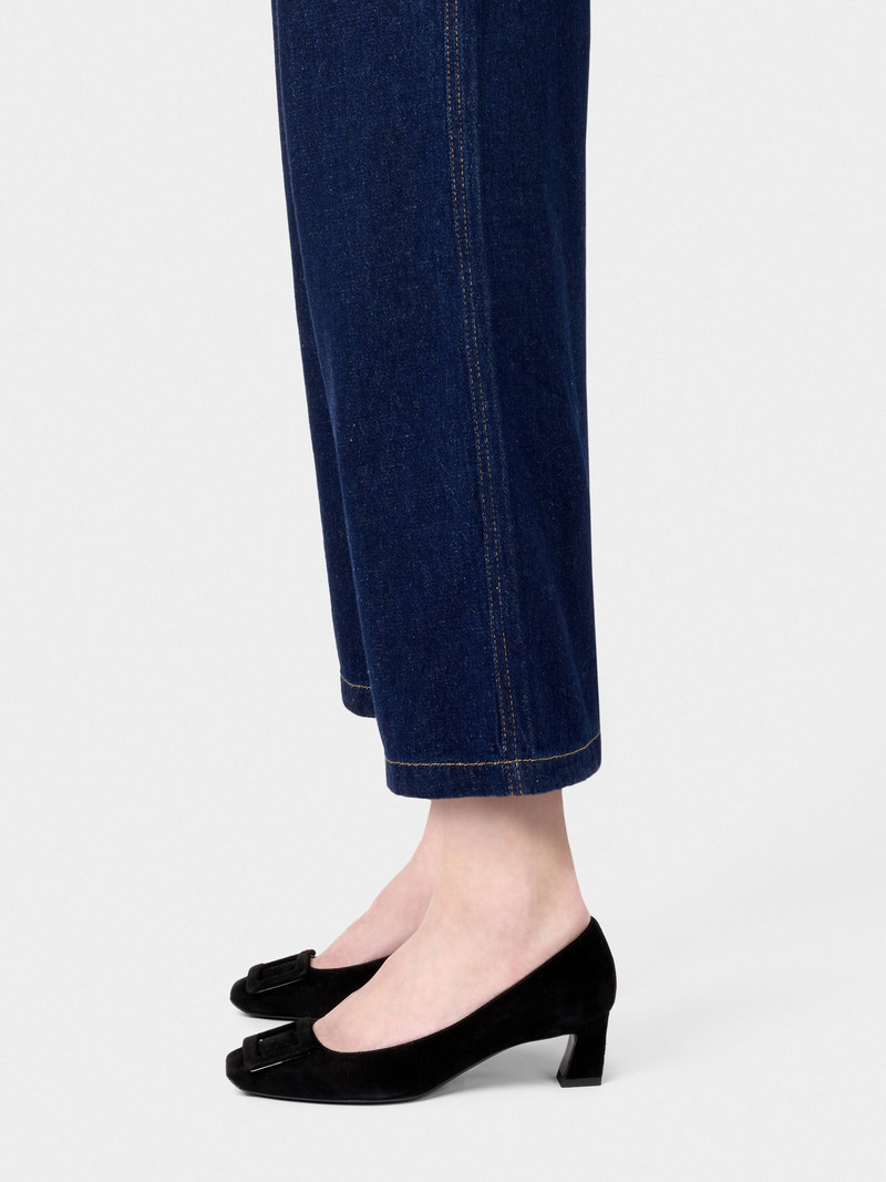 Roger Vivier Trompette Pumps in suede outlook