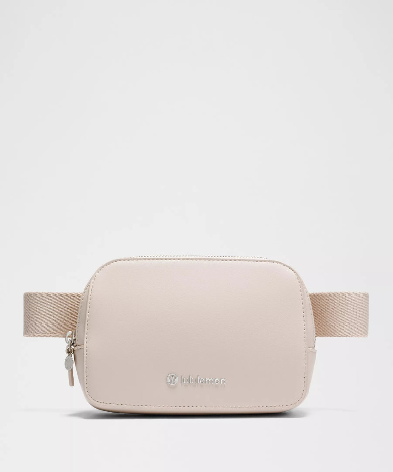 Everywhere Belt Bag 1L *Leather Alternative 1