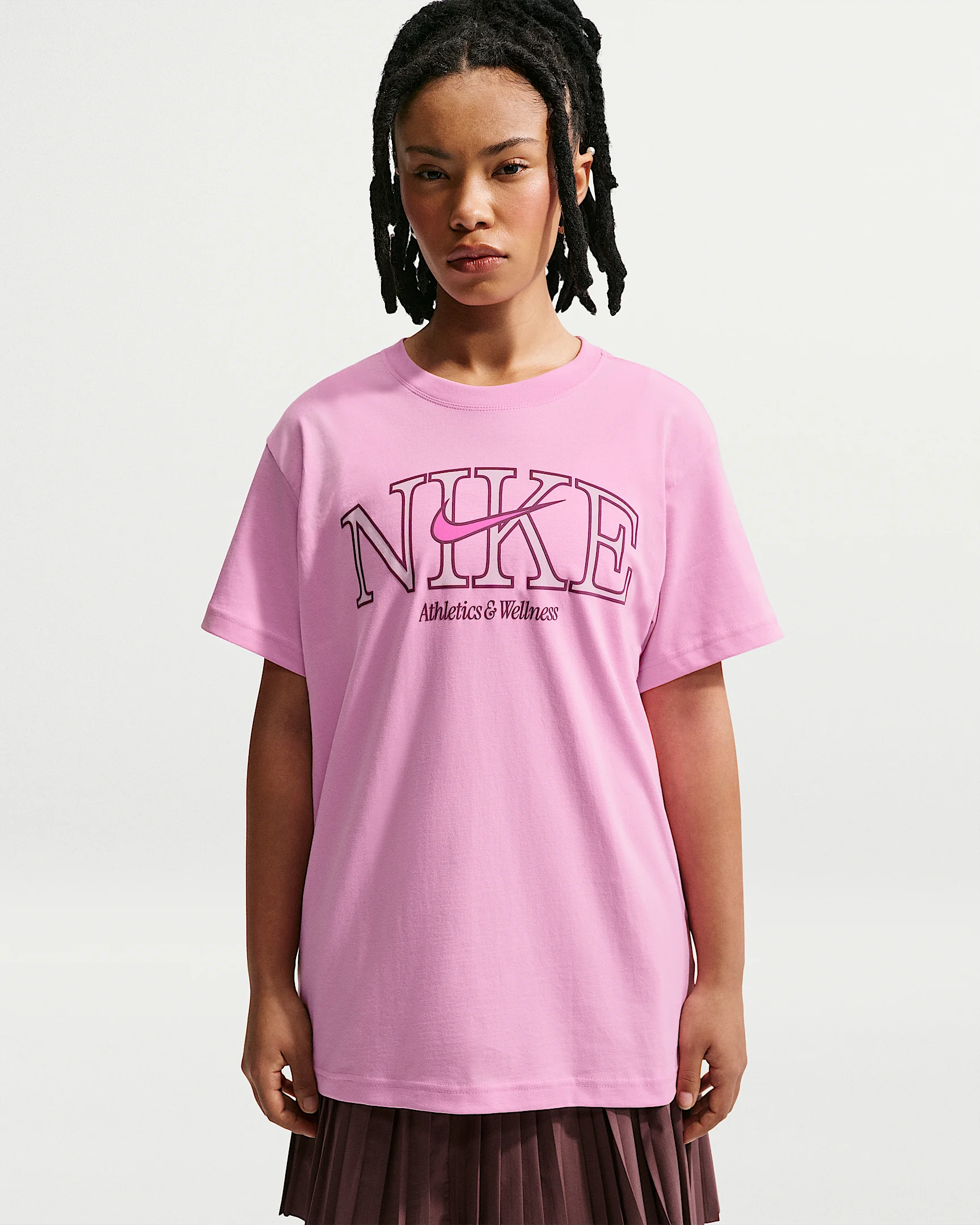 Nike Sportswear Classic Women's Oversized T-Shirt - 1