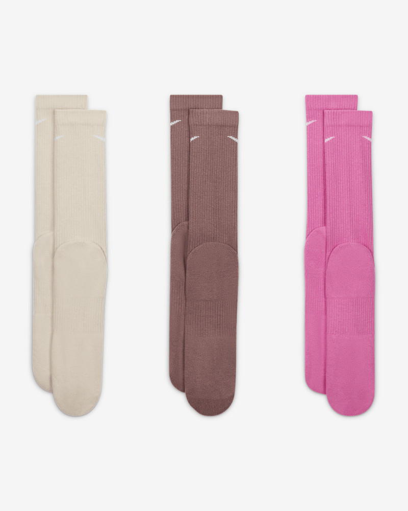 Nike Everyday Plus Cushioned Training Crew Socks (3 Pairs) 3