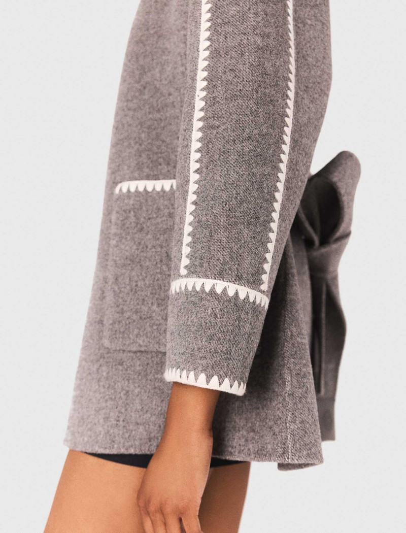 Double-faced coat with trim 7