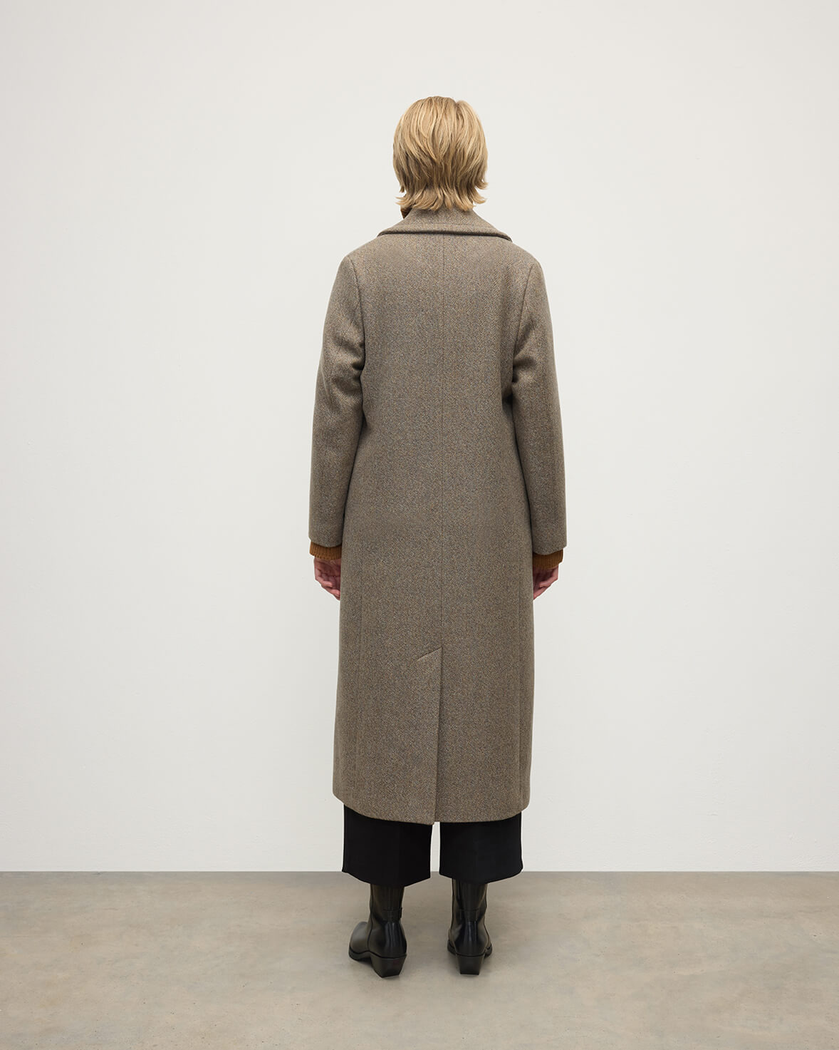 The Great Coat in Brown - 4