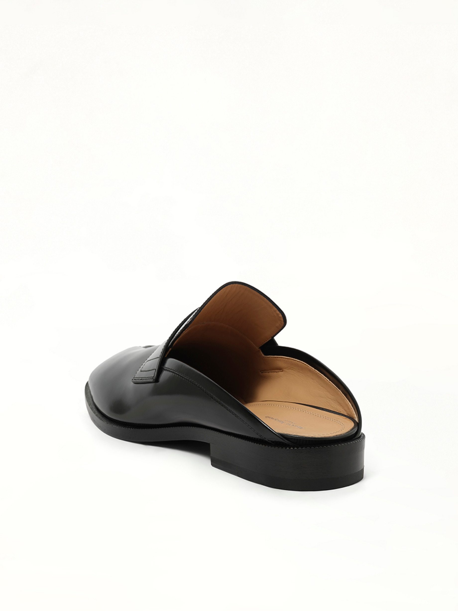 Tabi Mule in Black - 3