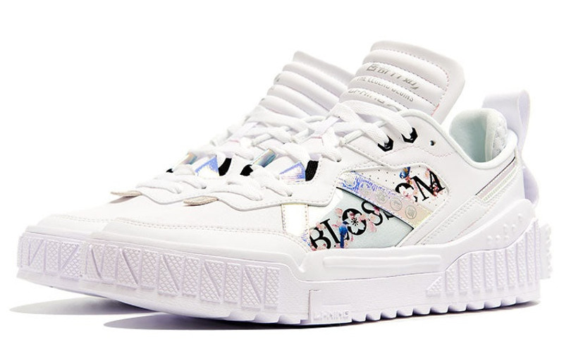 Li-Ning (WMNS) Li-Ning 001 Unblock Blossom 'White' AGCR346-1 outlook
