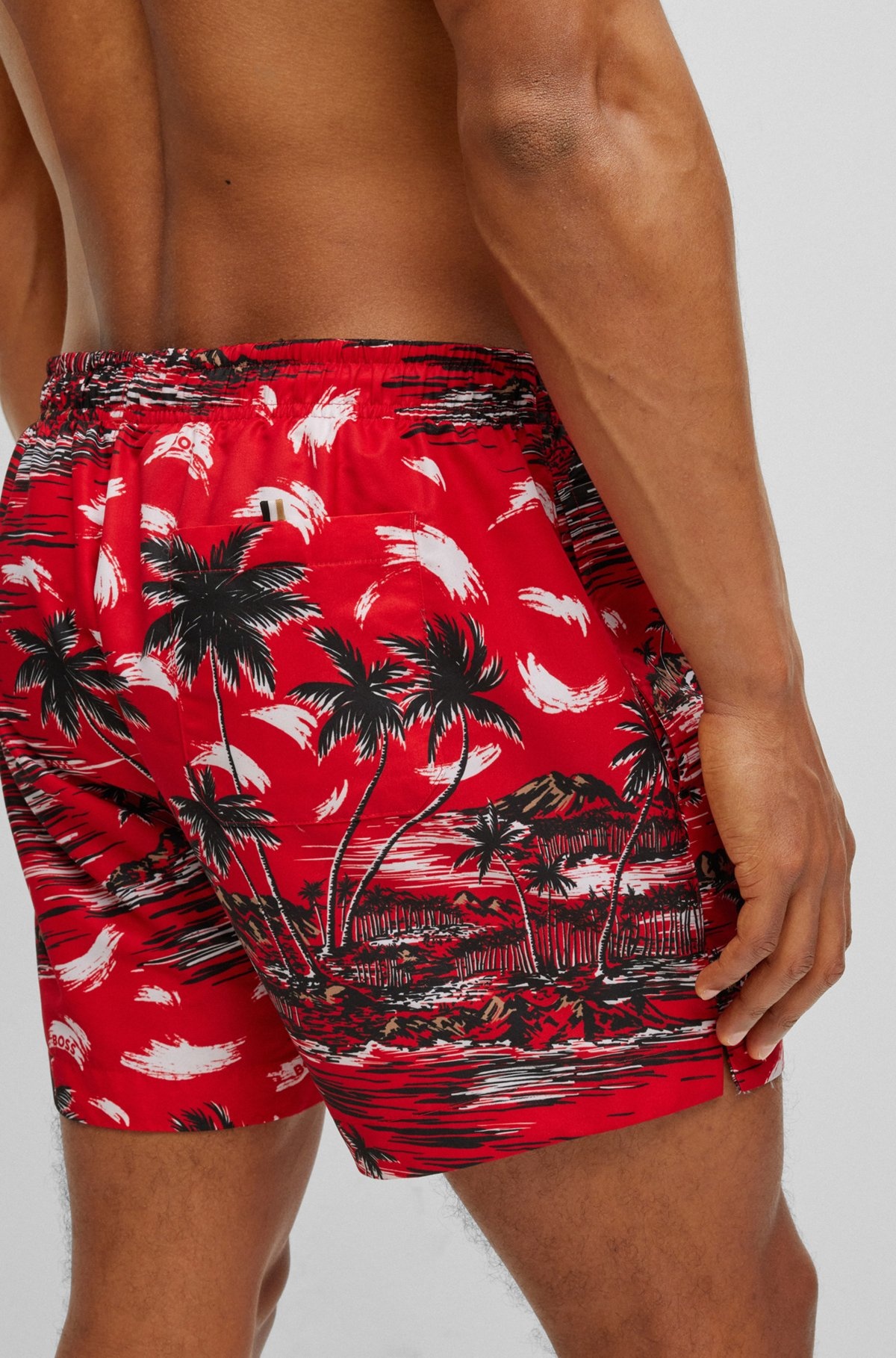 SEASONAL-PRINT SWIM SHORTS IN QUICK-DRYING FABRIC - 3