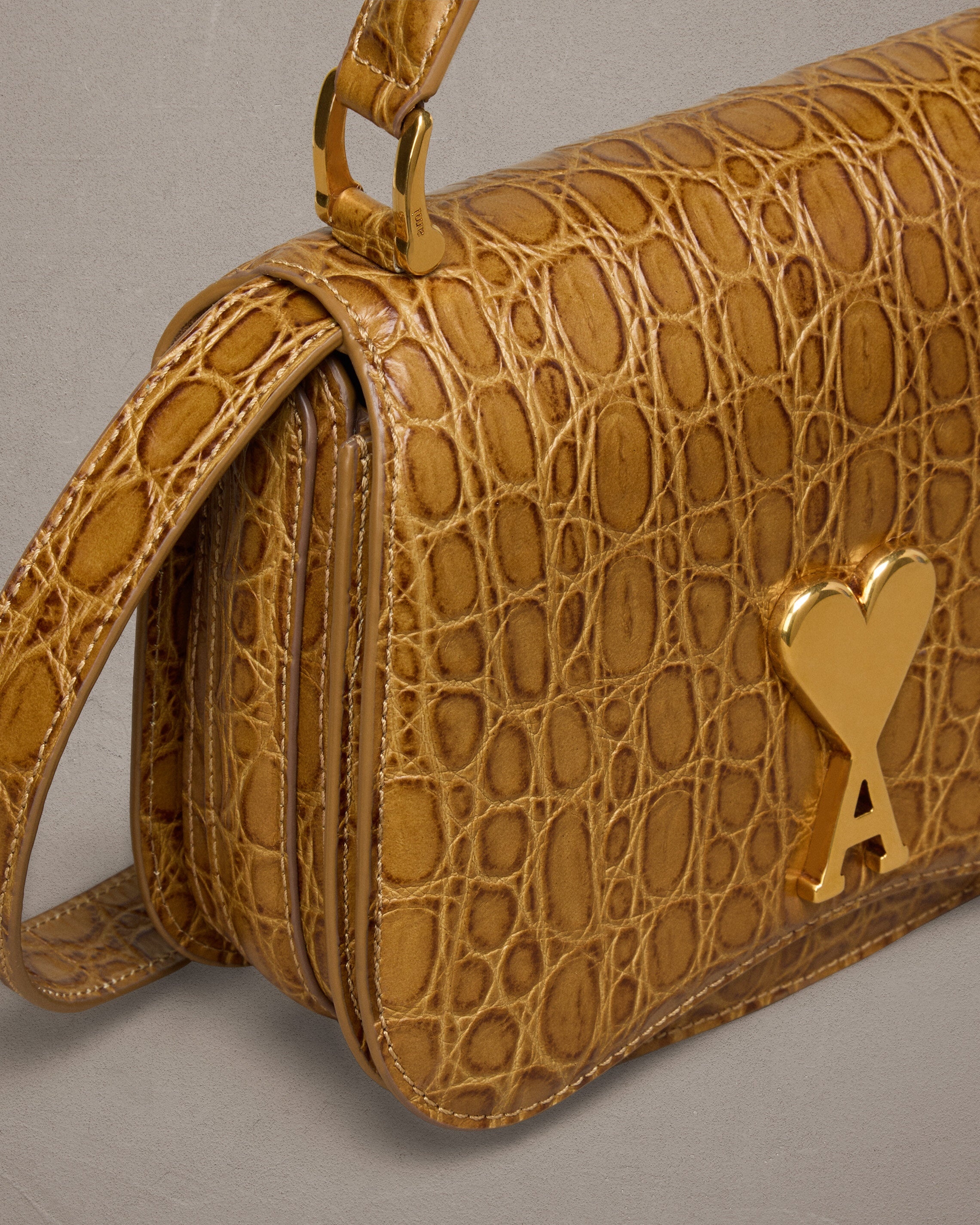 AMI Paris TOP HANDLE PARIS PARIS BAG | REVERSIBLE