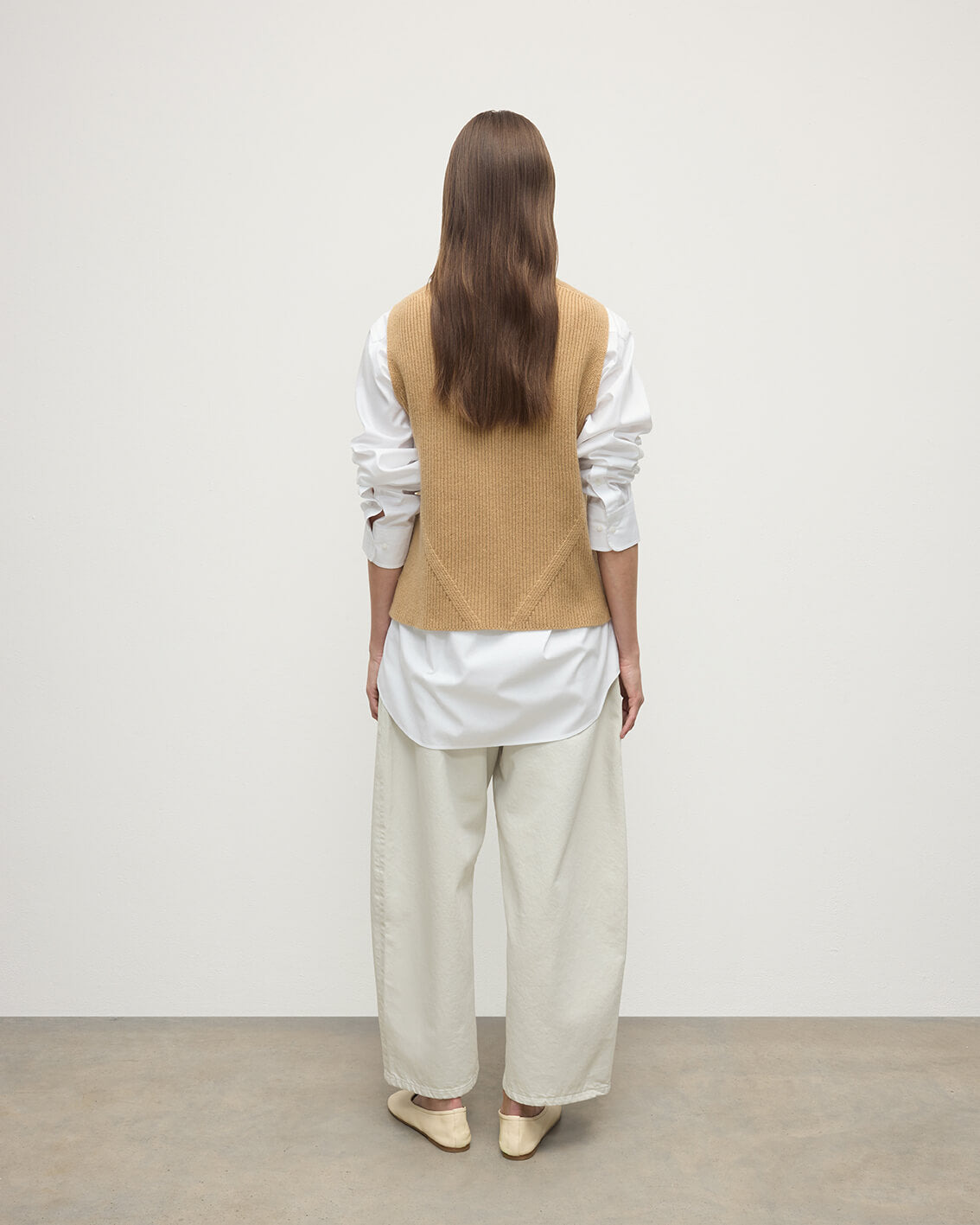 Sleeveless Camel Cashmere Tank Top - 4