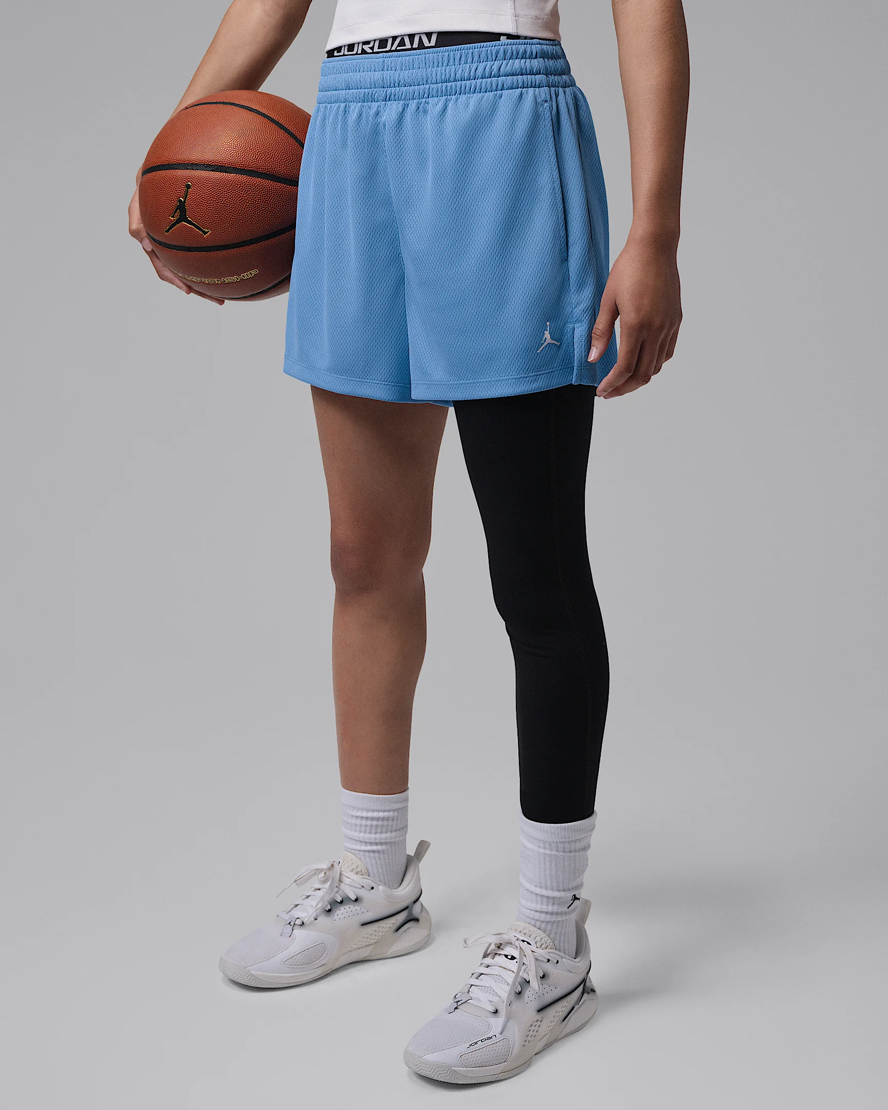 Jordan Sport Women's Mesh Shorts - 1