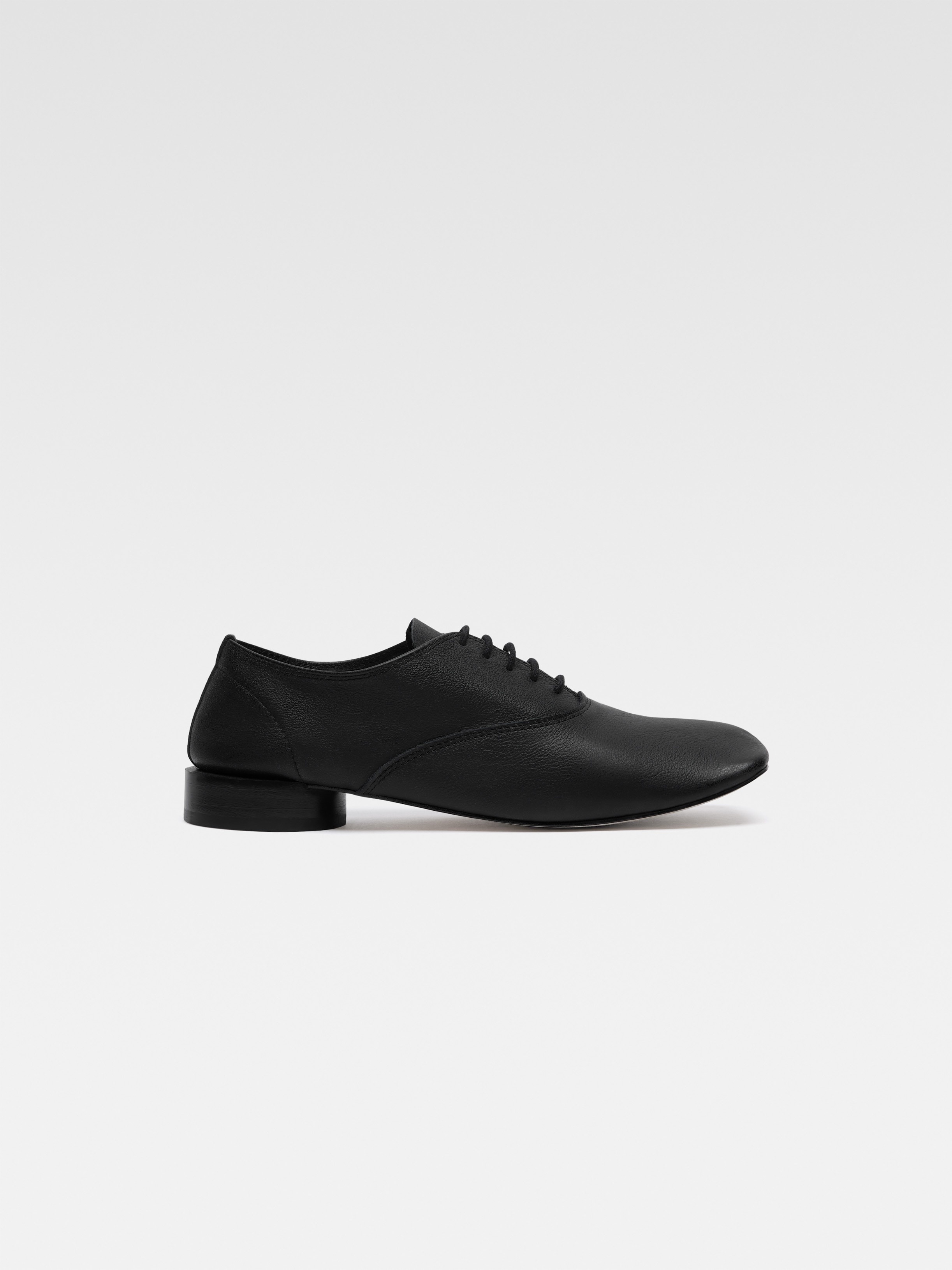 Les Zizi Repetto Jacquemus - 1