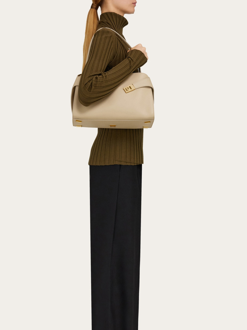 FERRAGAMO Hug Soft bicolor handbag (S) outlook