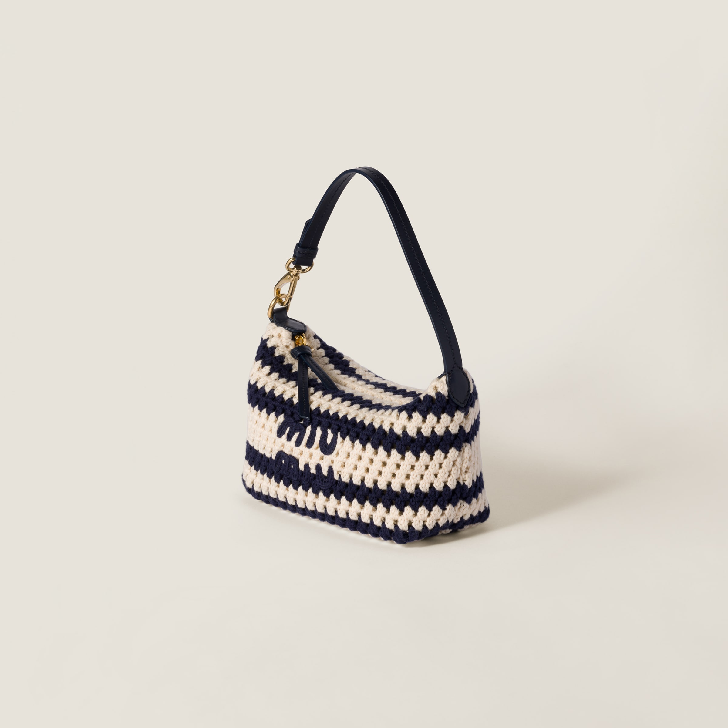 Crochet pouch - 2